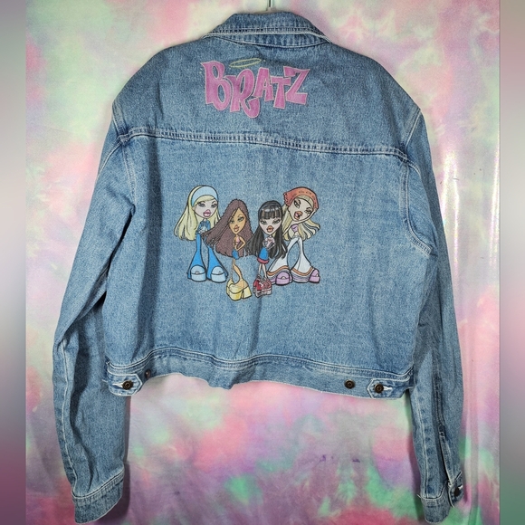 Cakeworthy Bratz Cropped Denim Jean Jacket Size 4XL - Picture 8 of 10